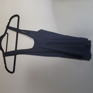 Under armour tank top size medium